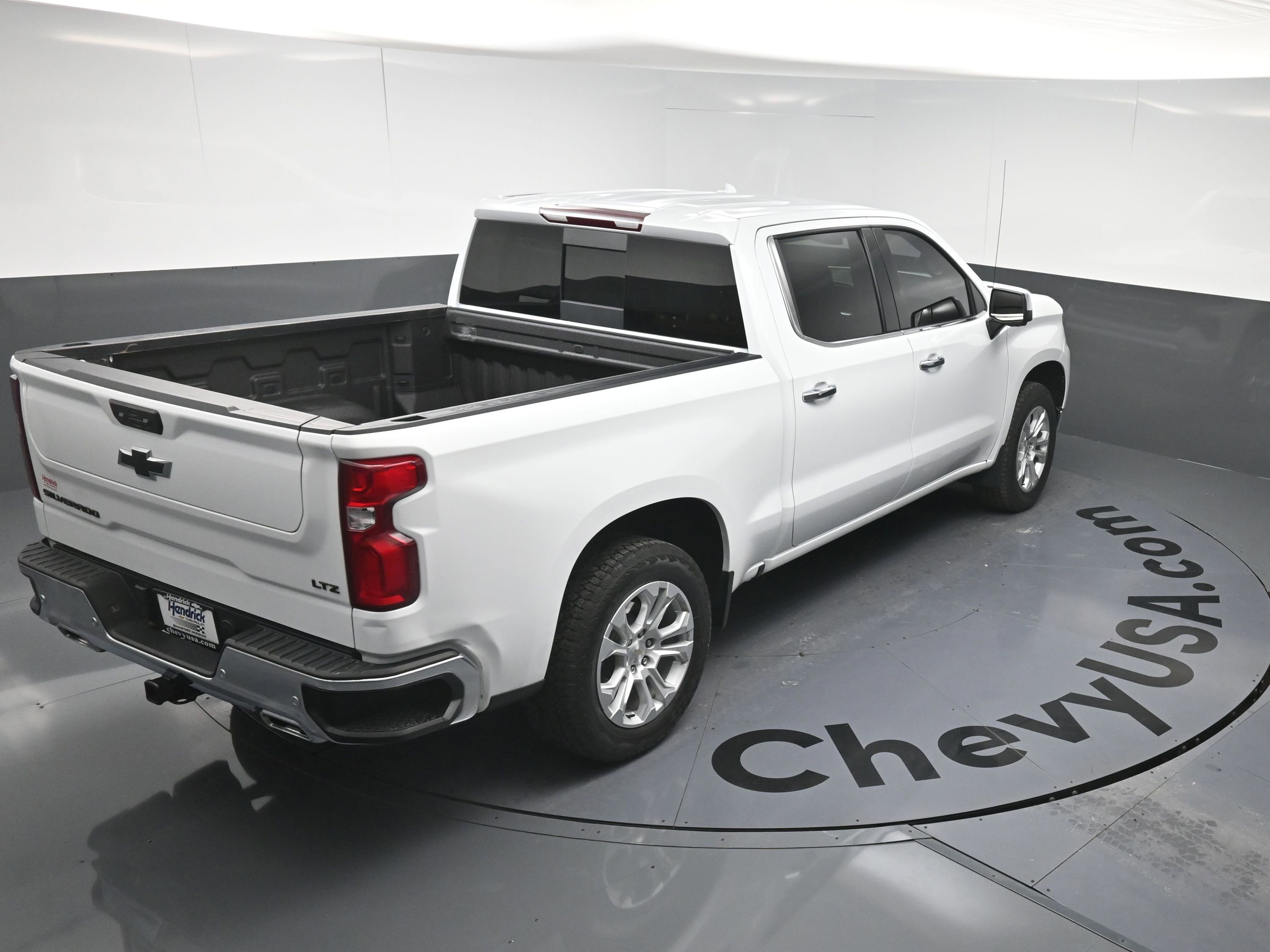 Certified 2023 Chevrolet Silverado 1500 LTZ w/ LTZ Convenience Package II image 36