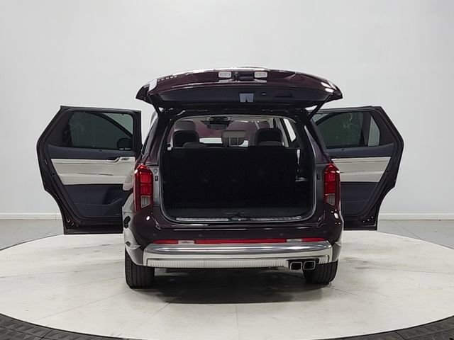 Used 2025 Hyundai Palisade Calligraphy FWD image 14