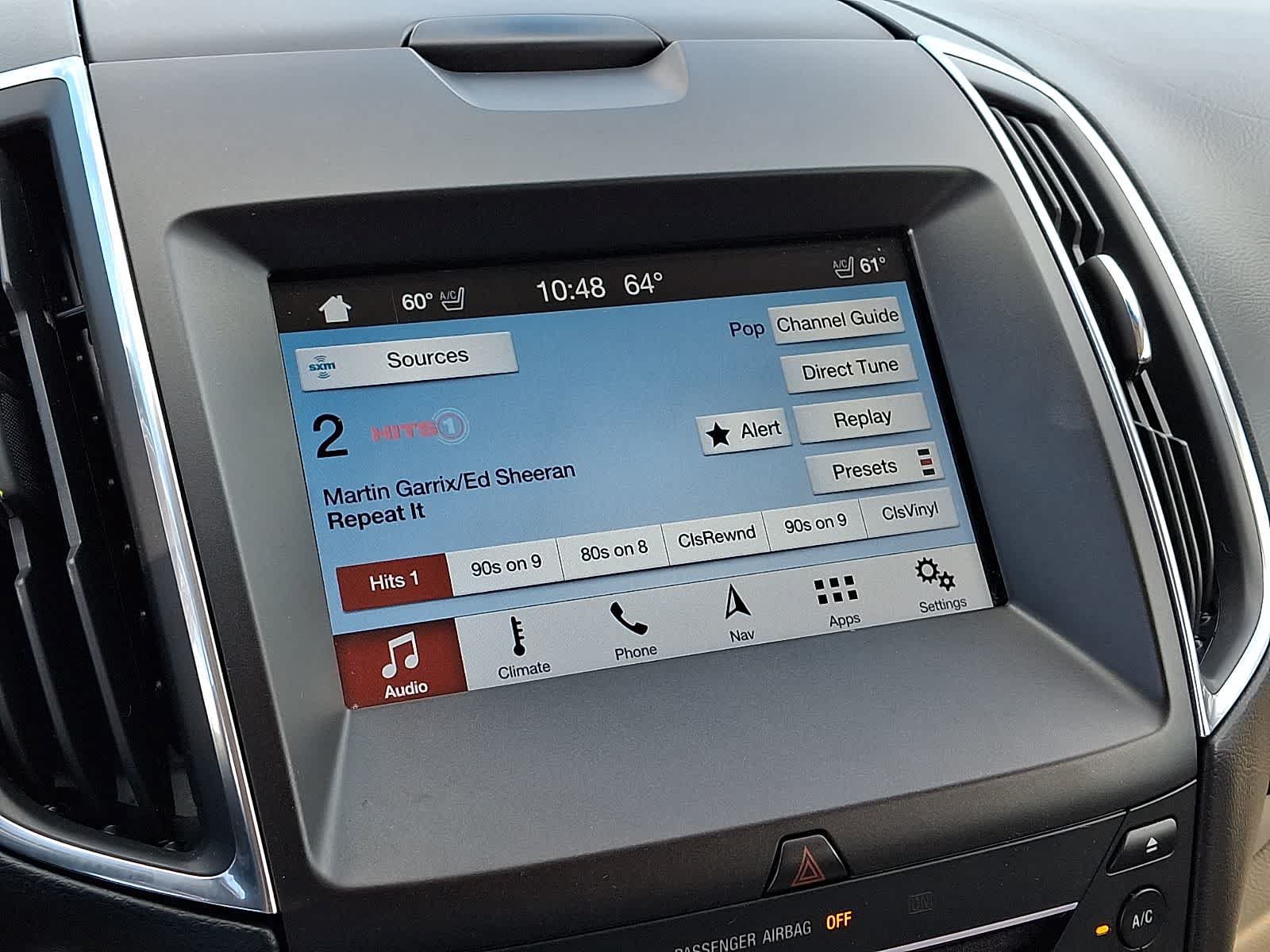 Used 2018 Ford Edge Titanium w/ Equipment Group 301A AWD/4WD image 20