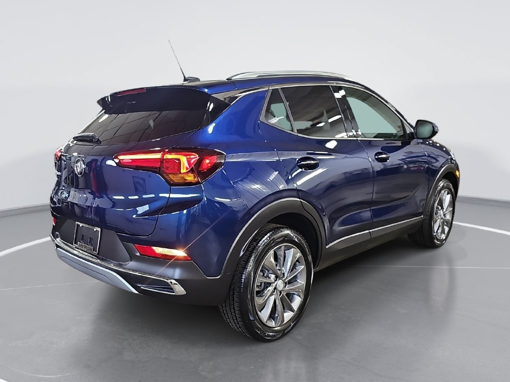 Certified 2023 Buick Encore GX Essence w/ Experience Buick Package FWD image 3