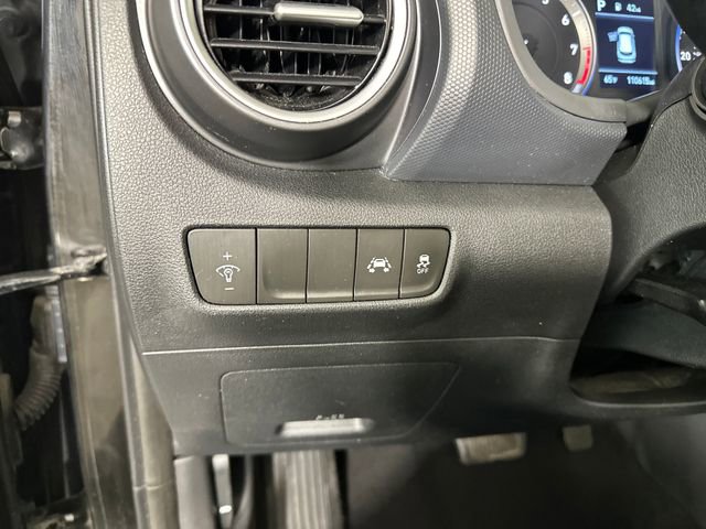 Used 2019 Hyundai Kona SE AWD/4WD image 19