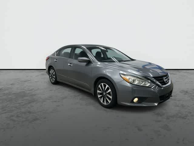 Used 2017 Nissan Altima 2.5 SV FWD image 5