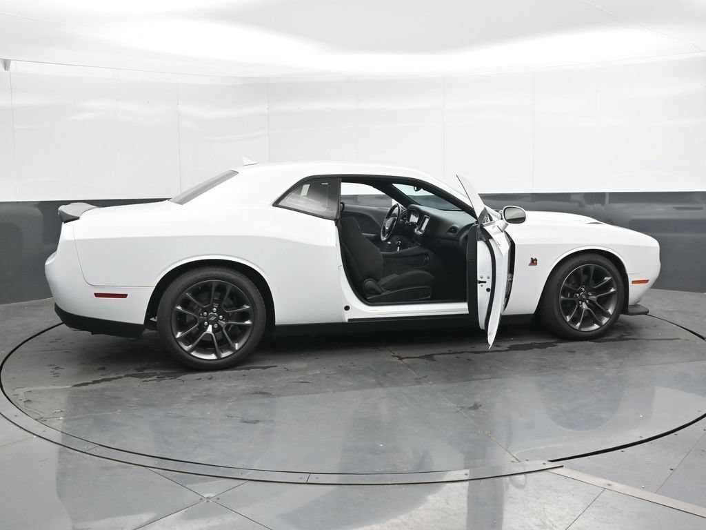 Used 2021 Dodge Challenger R/T Scat Pack RWD image 50