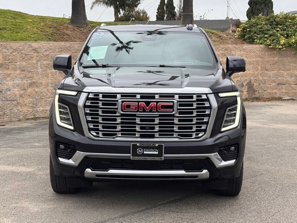 Used 2025 GMC Yukon Denali AWD/4WD image 6