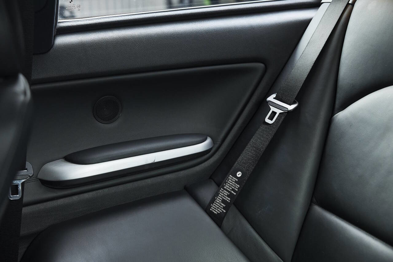 Used 2004 BMW M3 Base 2dr Coupe image 87