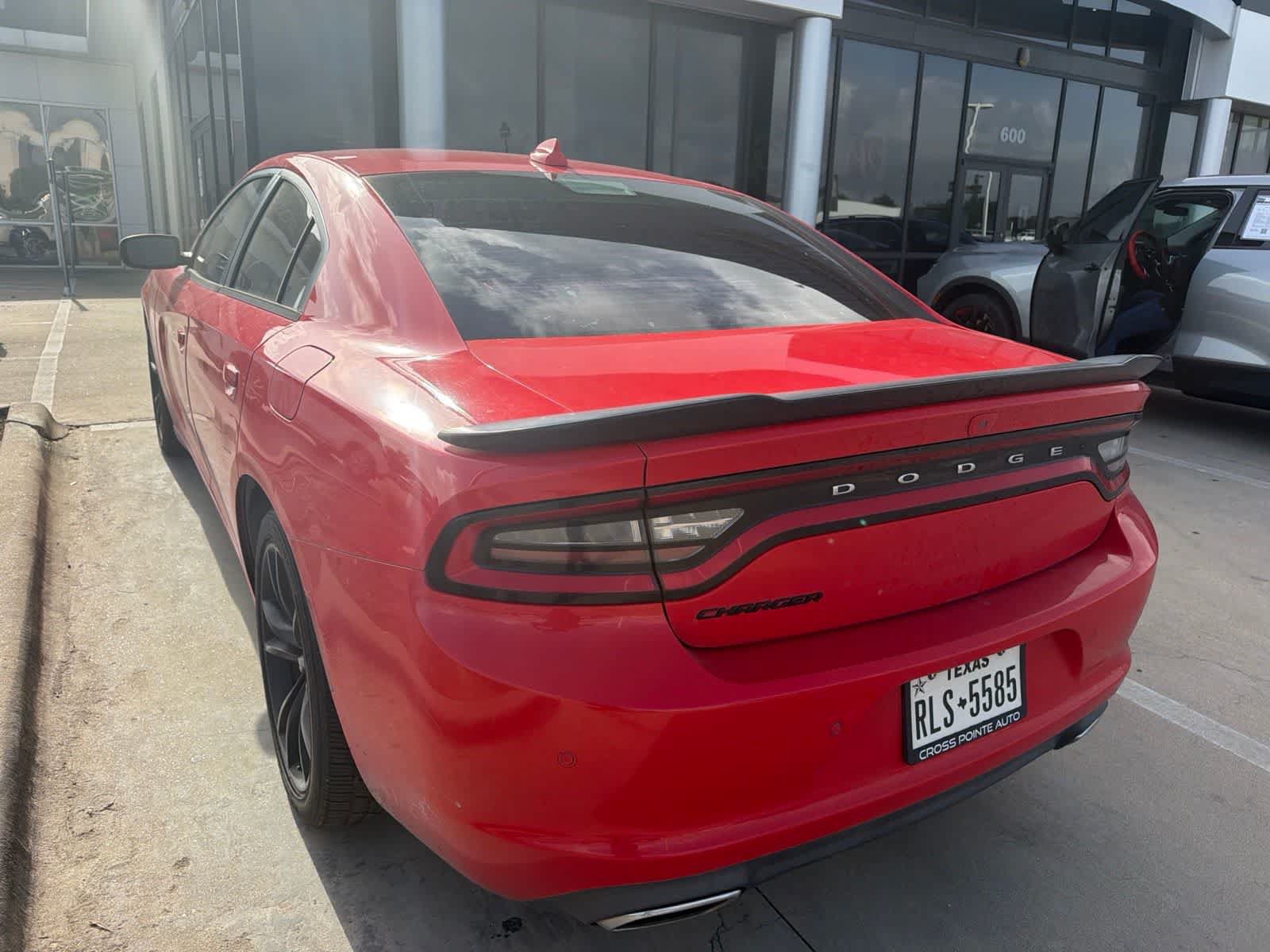 Used 2016 Dodge Charger SXT w/ Plus Group RWD image 11