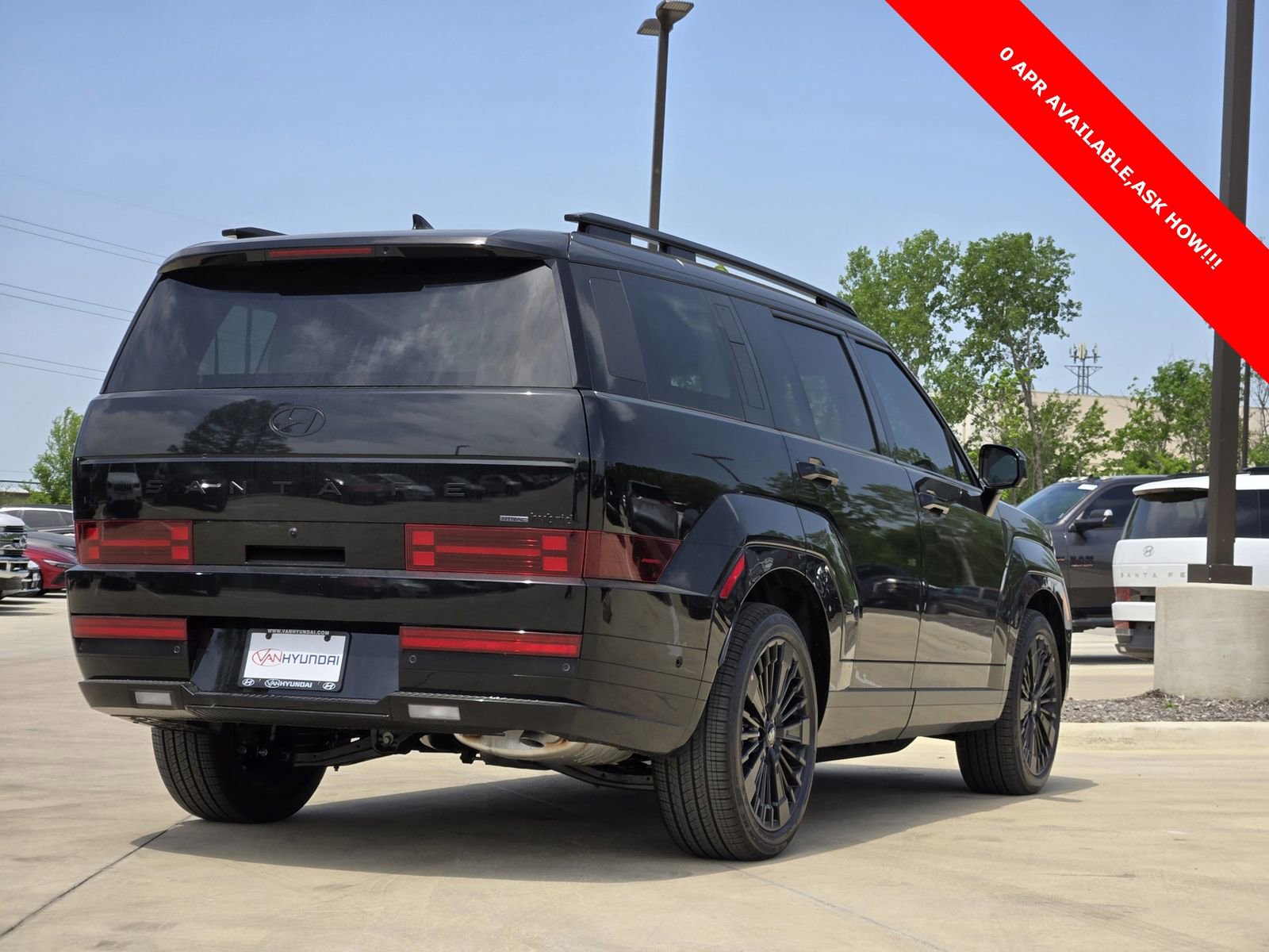 Used 2025 Hyundai Santa Fe Calligraphy image 4