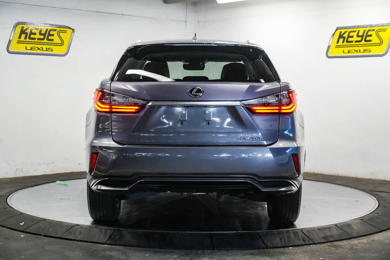 Used 2018 Lexus RX 450h AWD w/ Cold Area Package image 5