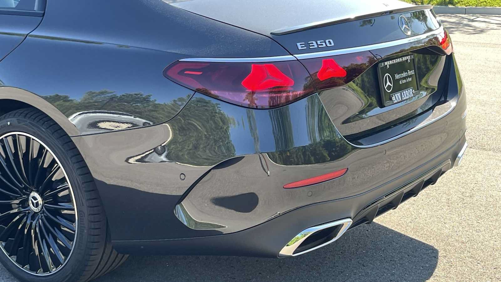 New 2026 Mercedes-Benz E 350 4MATIC Sedan image 51