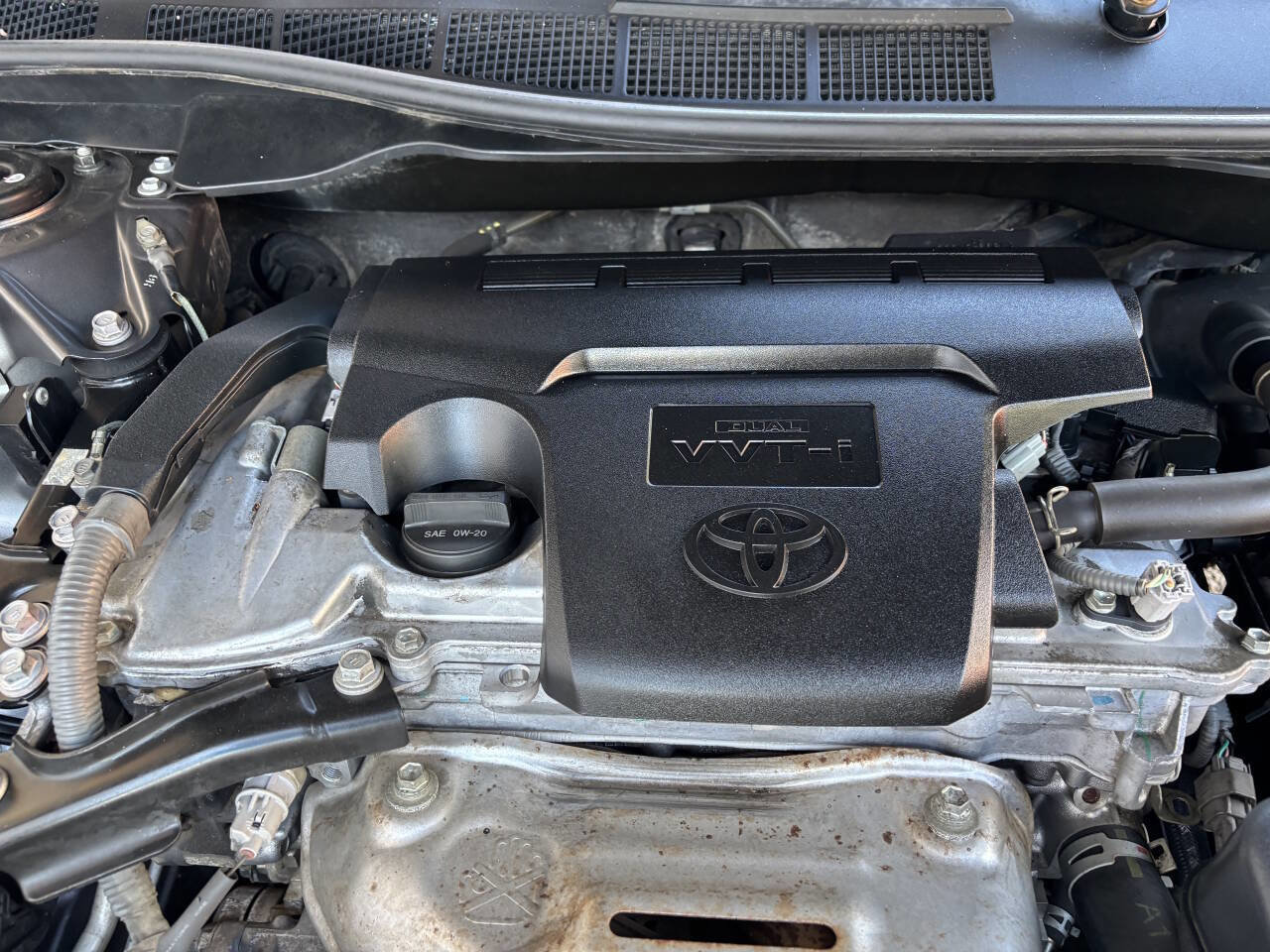 Used 2013 Toyota Camry LE image 27