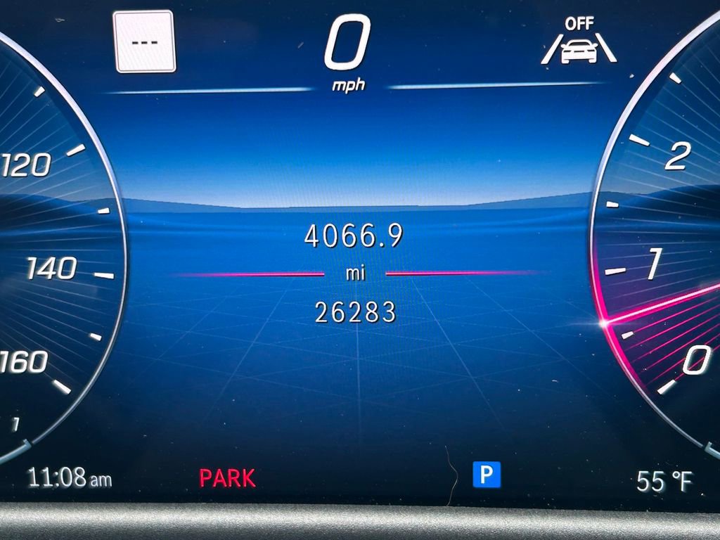 Used 2024 Mercedes-Benz E 350 4MATIC Sedan image 40