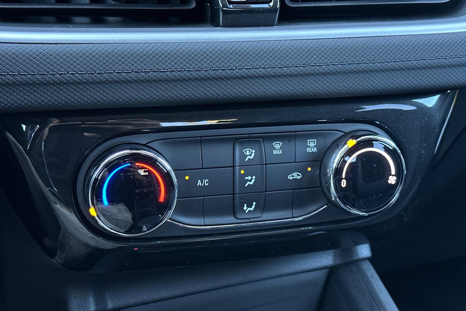 New 2026 Chevrolet TrailBlazer LT w/ LPO, Blackout Package image 20