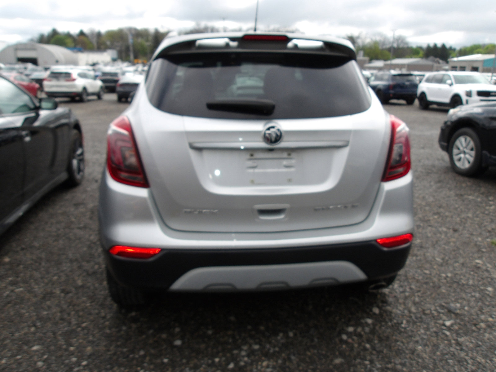 Used 2018 Buick Encore Sport Touring FWD image 2
