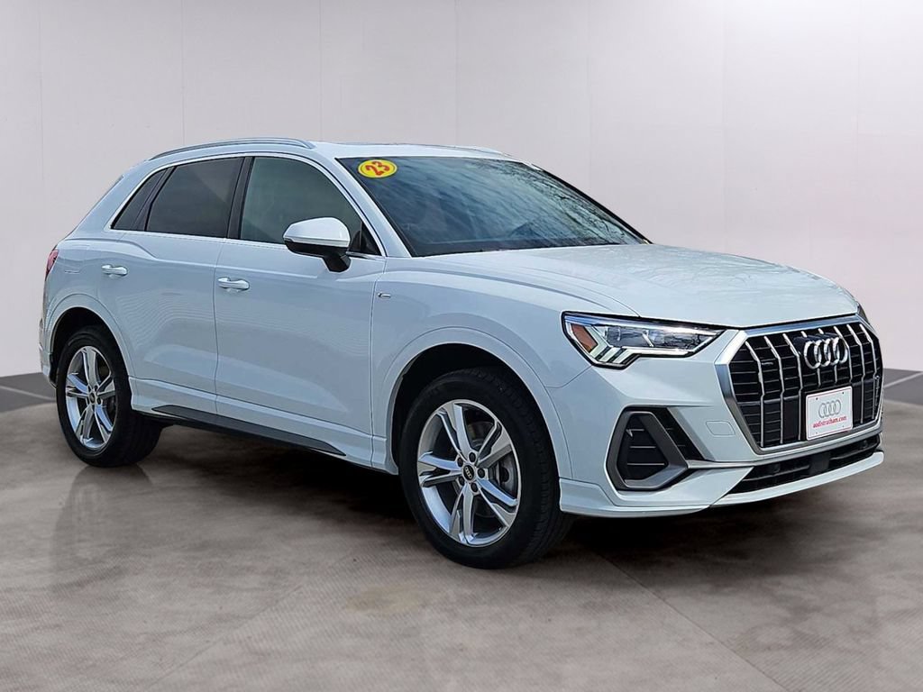 Used 2023 Audi Q3 2.0T Premium AWD/4WD image 11