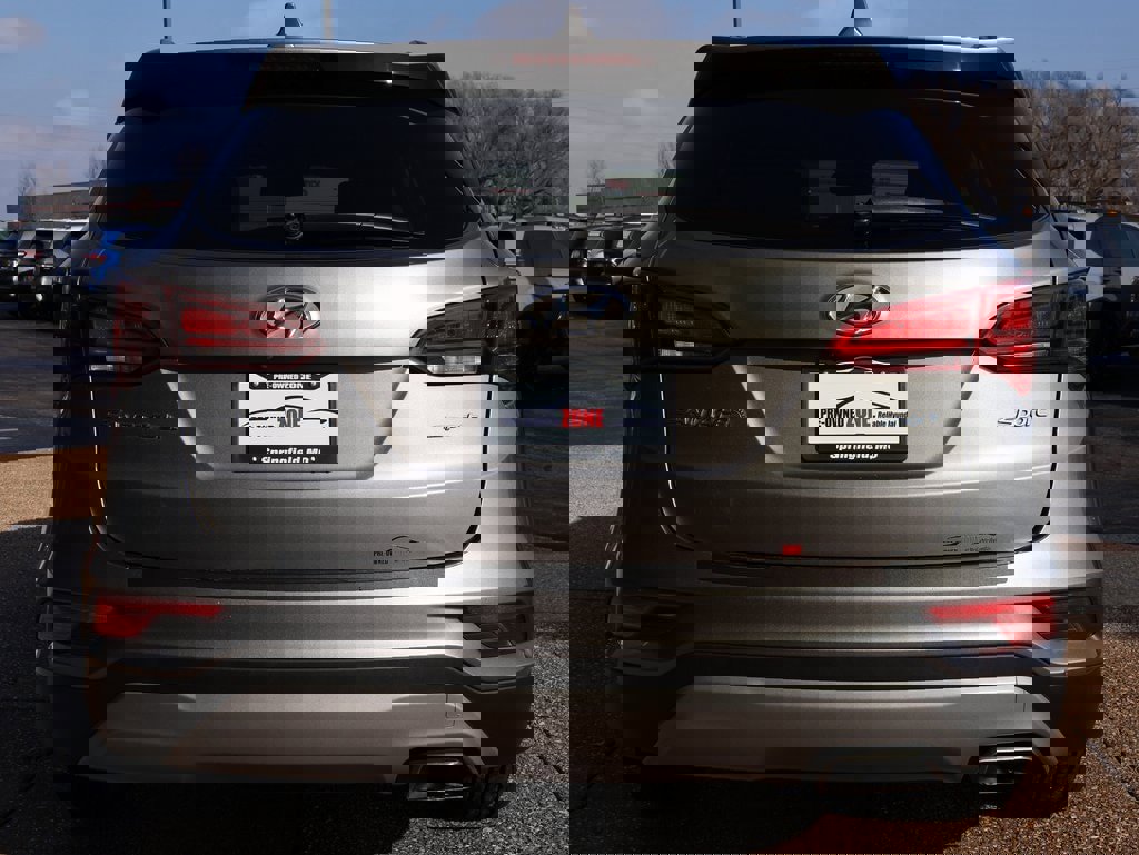 Used 2017 Hyundai Santa Fe Sport image 5