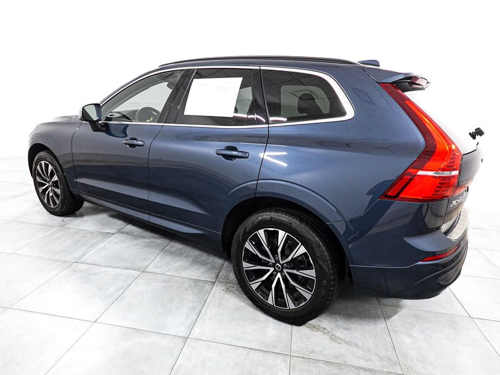 Used 2023 Volvo XC60 B5 Core w/ Climate Package AWD/4WD image 5