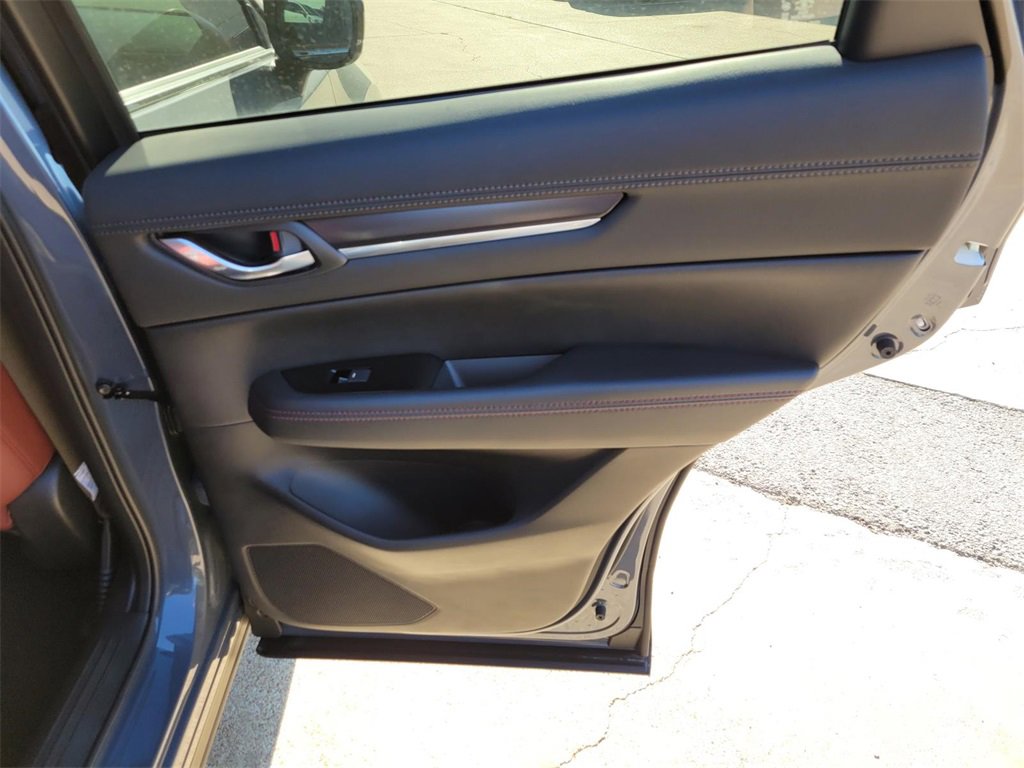 New 2025 MAZDA CX-5 Carbon Edition image 7