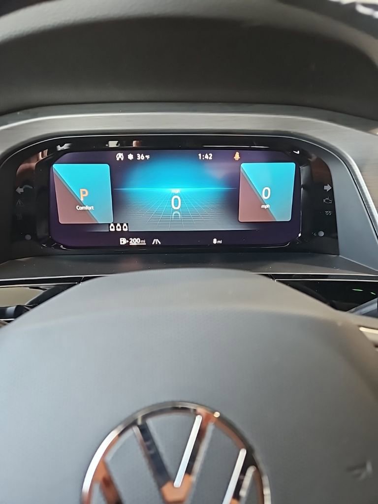 New 2026 Volkswagen Atlas Cross Sport SE image 32