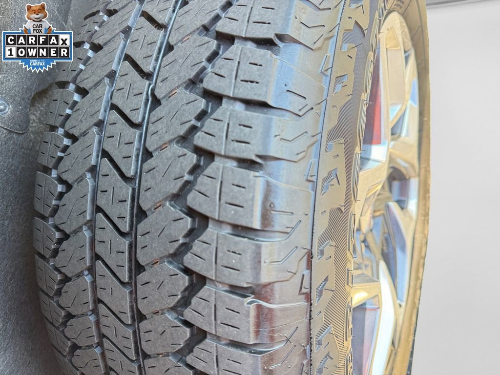 Used 2024 GMC Sierra 1500 SLT w/ SLT Premium Package AWD/4WD image 19