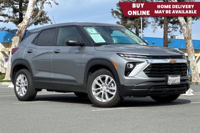 Used 2026 Chevrolet TrailBlazer LS w/ LS Convenience Package image 1