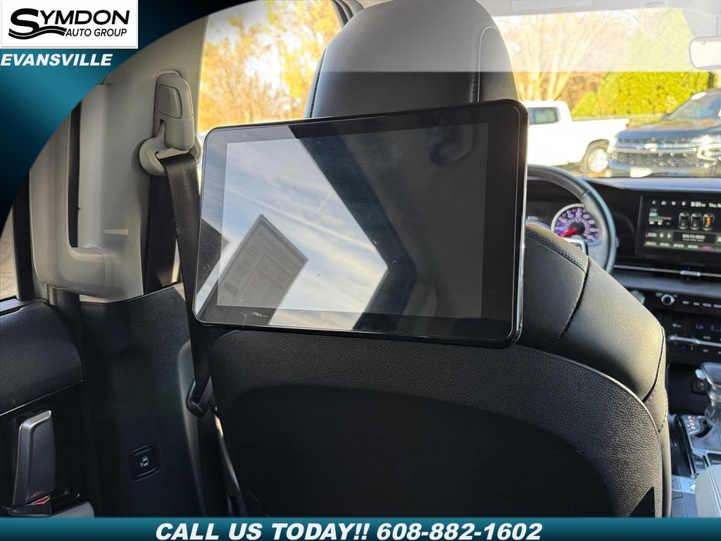 Used 2022 Kia Carnival SX image 11