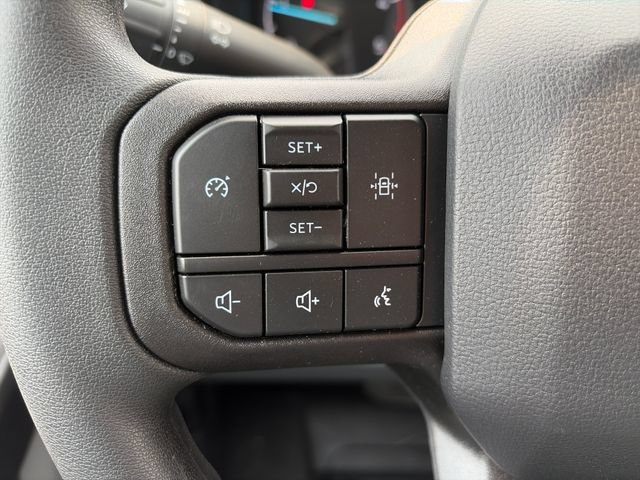 New 2026 Ford F550 4x4 Crew Cab image 13