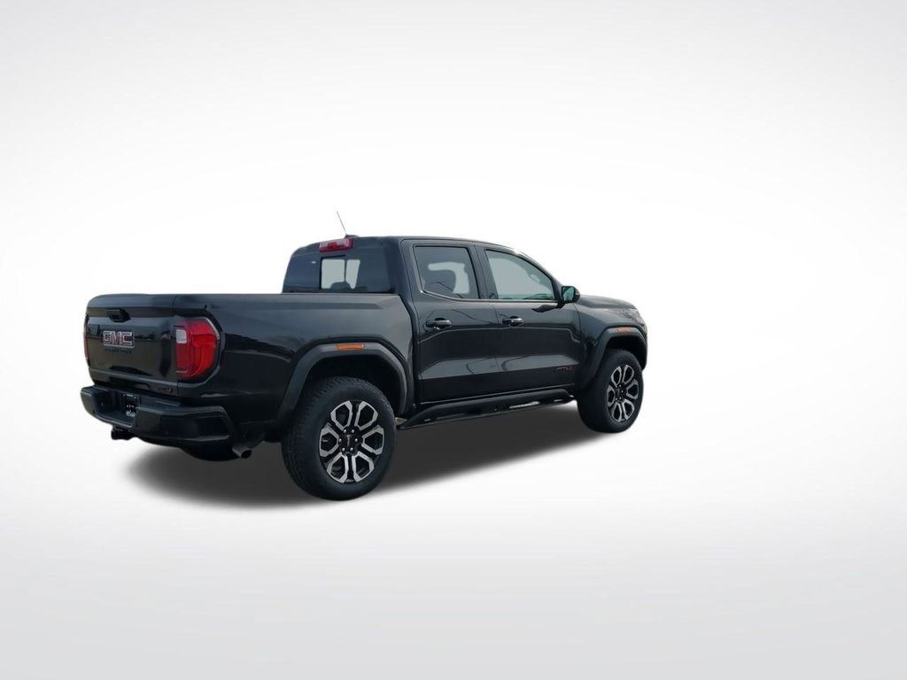 New 2025 GMC Canyon AT4 w/ Nightfall Edition image 9
