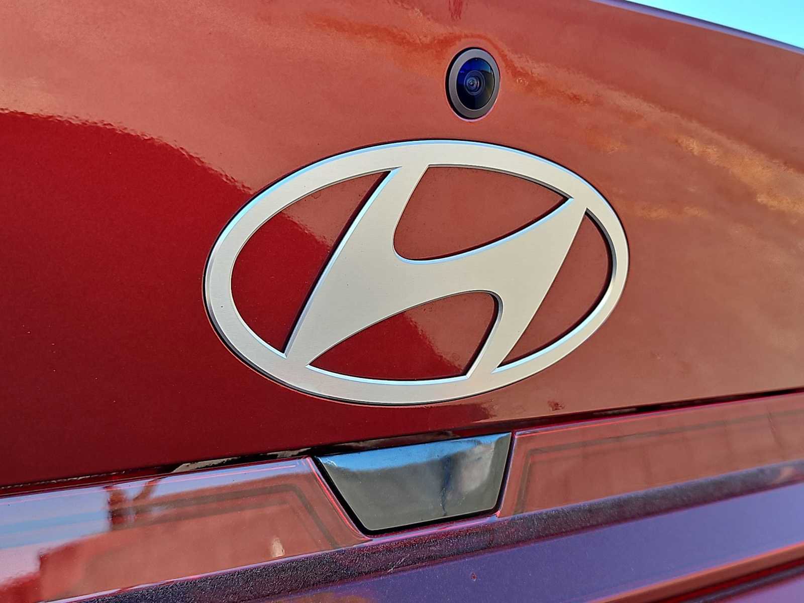 Certified 2025 Hyundai Elantra SE image 11