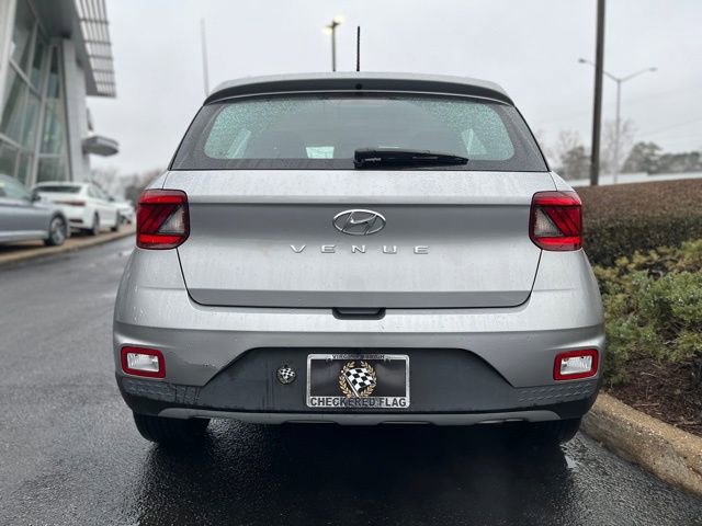 Used 2023 Hyundai Venue SEL w/ Cargo Package image 8