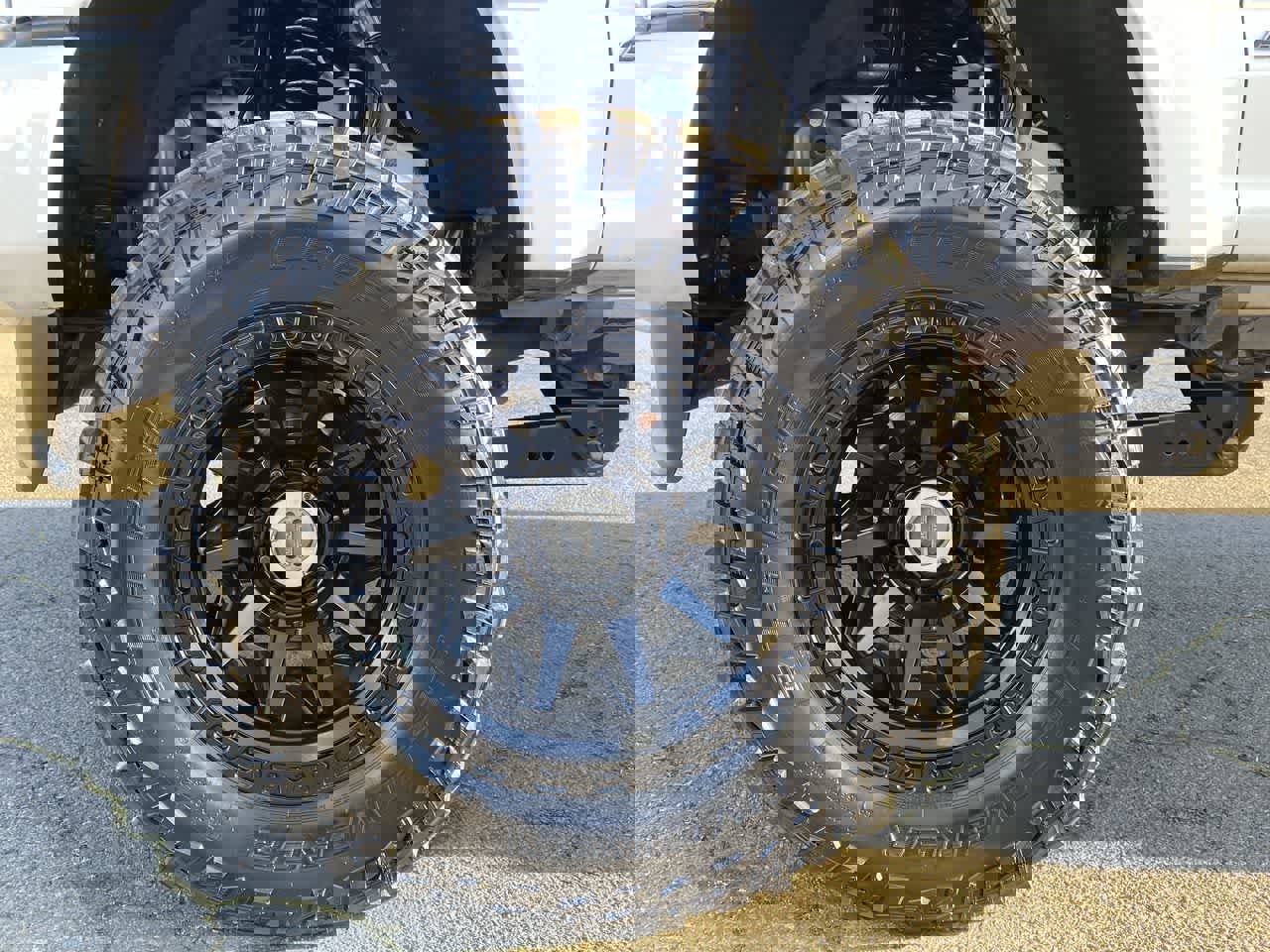 Used 2020 Ford F350 Platinum image 10