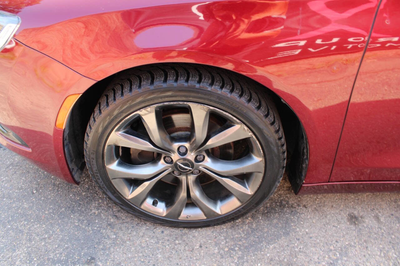 Used 2015 Chrysler 200 S w/ Comfort Group image 38