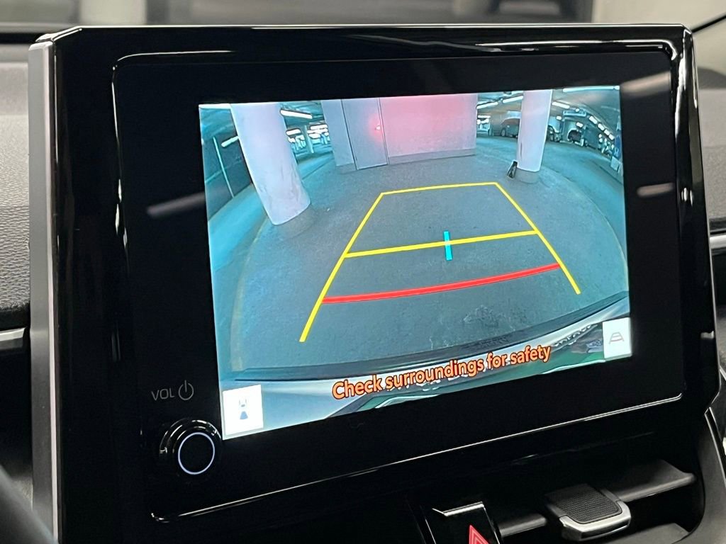 Used 2024 Toyota Corolla Cross XLE w/ Convenience Package image 28