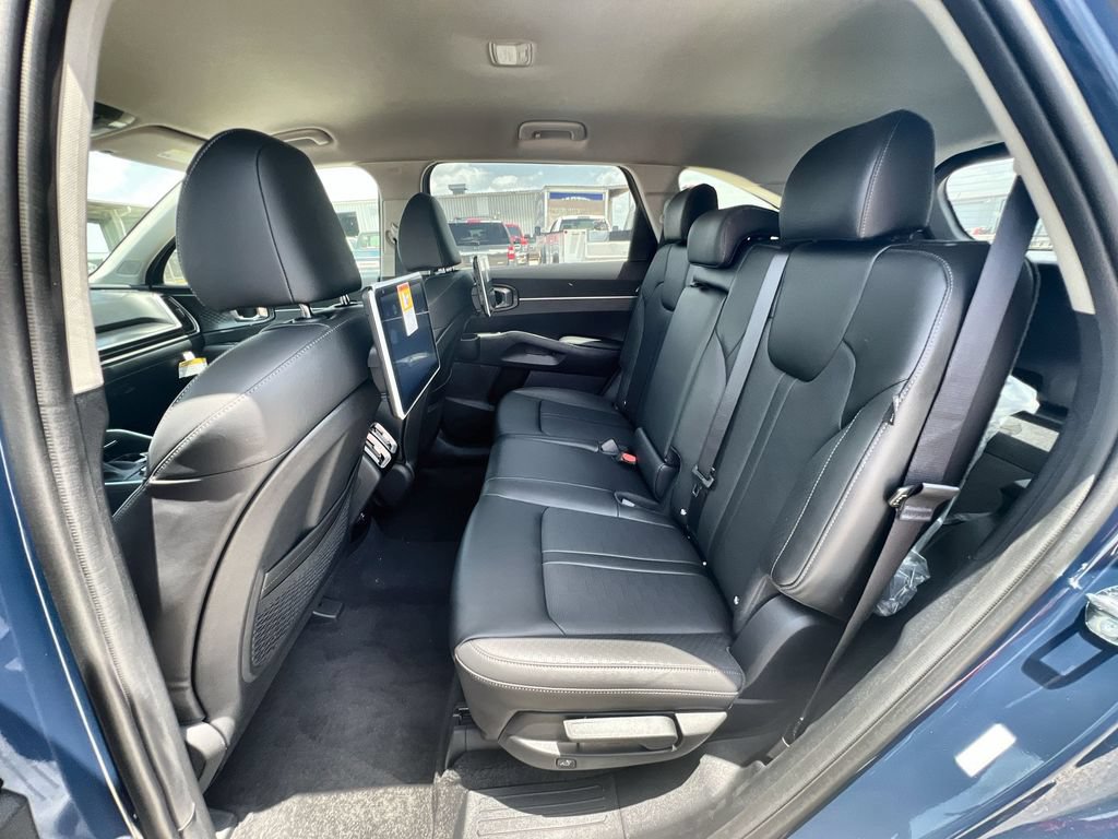 New 2026 Kia Sorento S AWD/4WD image 21