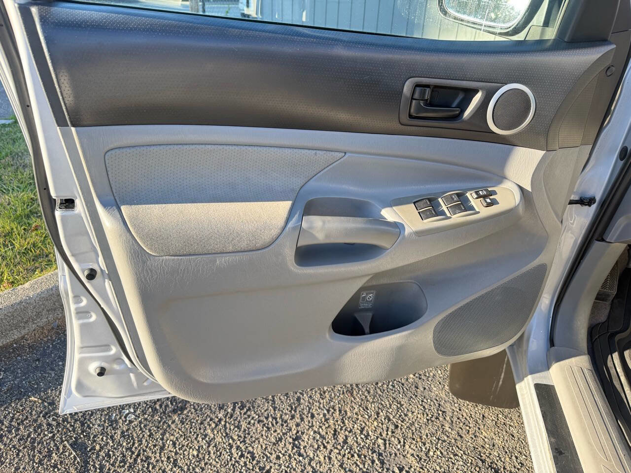 Used 2010 Toyota Tacoma 4x4 Double Cab image 41