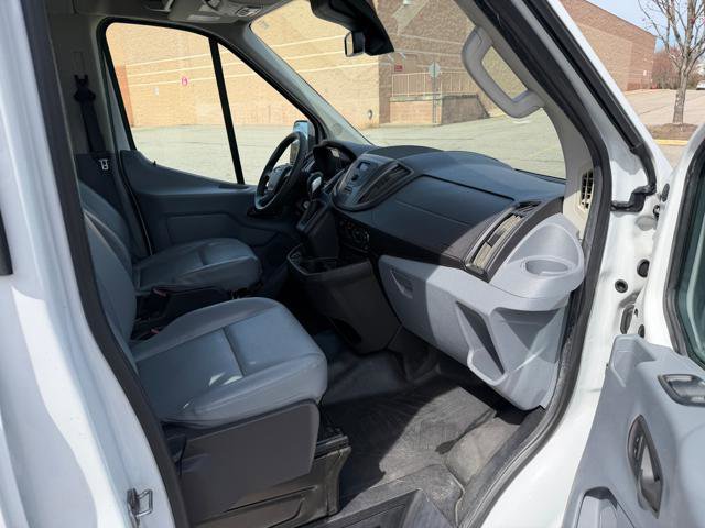 Used 2017 Ford Transit 150 XL image 10