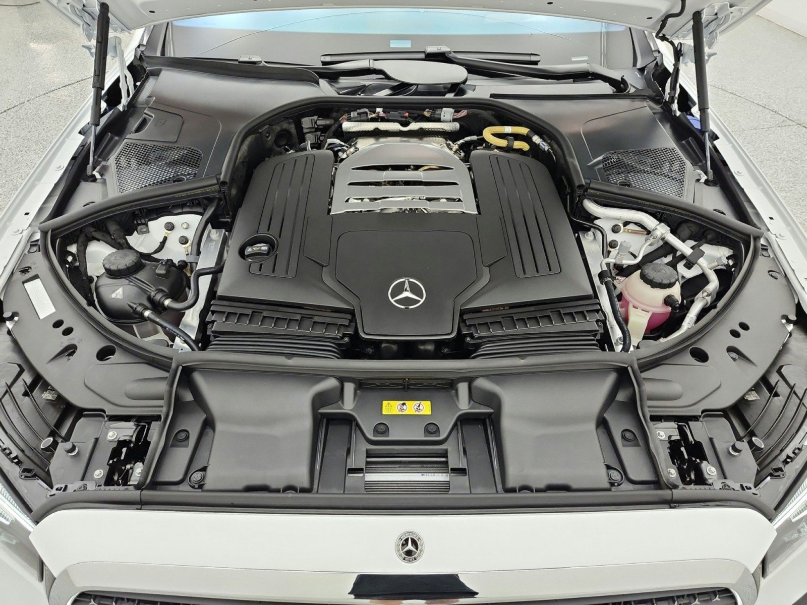 New 2027 Mercedes-Benz S 580 4MATIC Sedan image 12