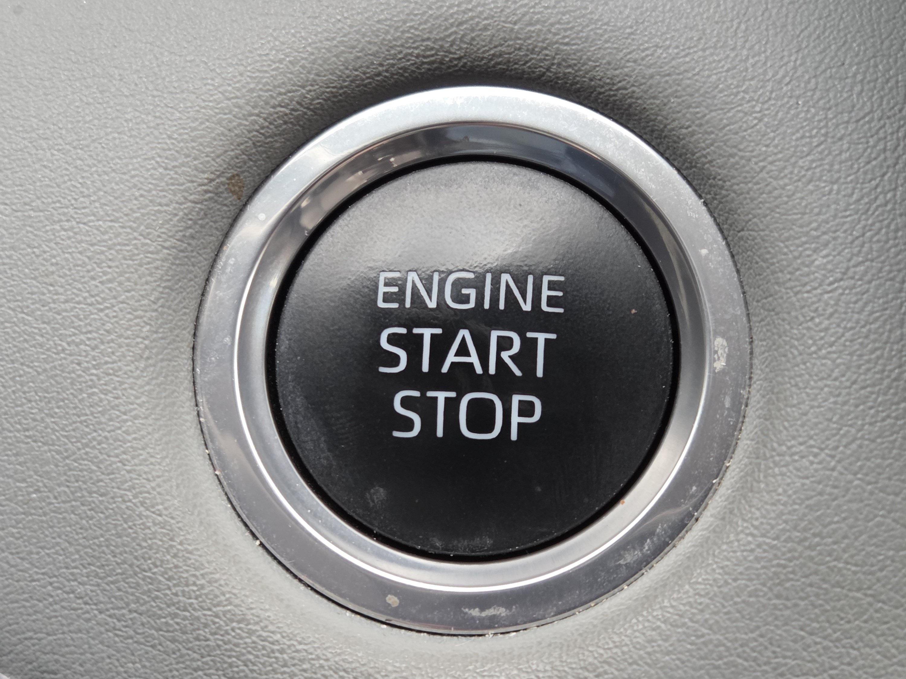 Used 2024 Toyota Highlander Limited AWD/4WD image 42