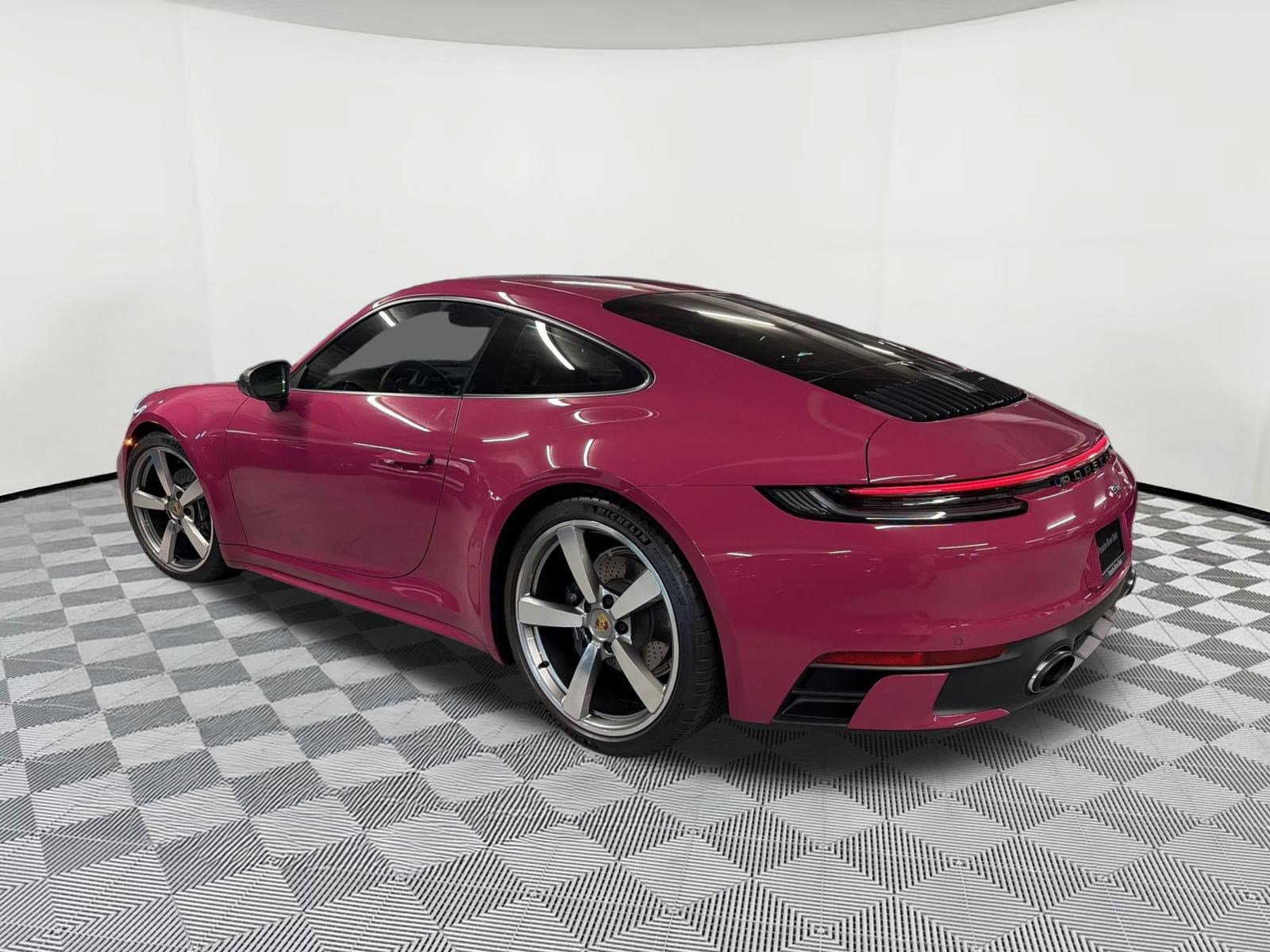 Certified 2023 Porsche 911 Carrera T RWD image 3