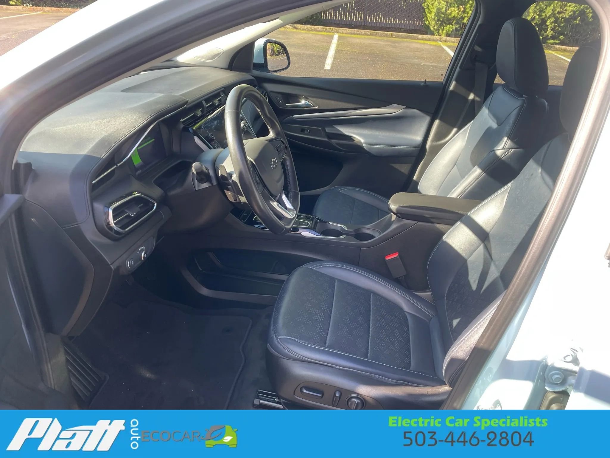 Used 2022 Chevrolet Bolt EUV LT w/ Convenience Package image 21