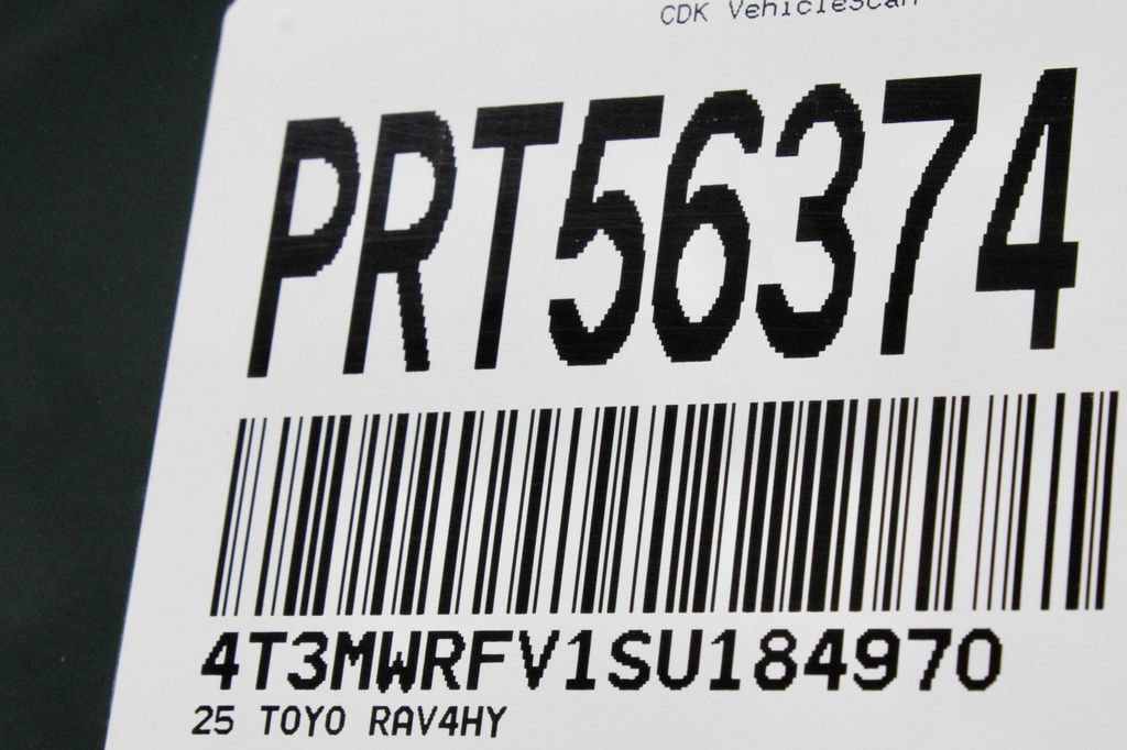 Used 2025 Toyota RAV4 LE AWD/4WD image 33