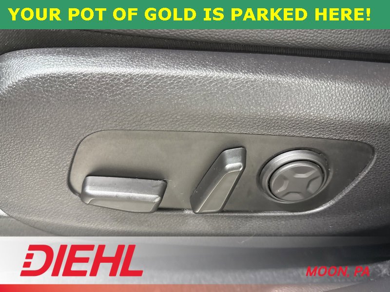 Used 2024 Kia Carnival SX Prestige image 25