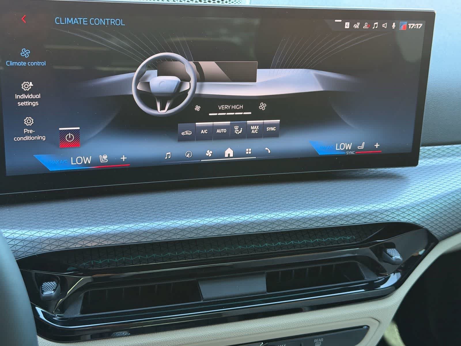 Used 2025 BMW M340i w/ Premium Package RWD image 16