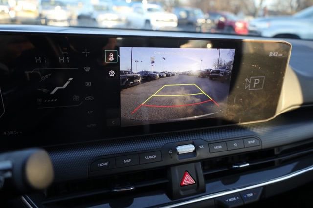 Used 2025 Kia K4 GT-Line w/ GT-Line Premium Package video 3