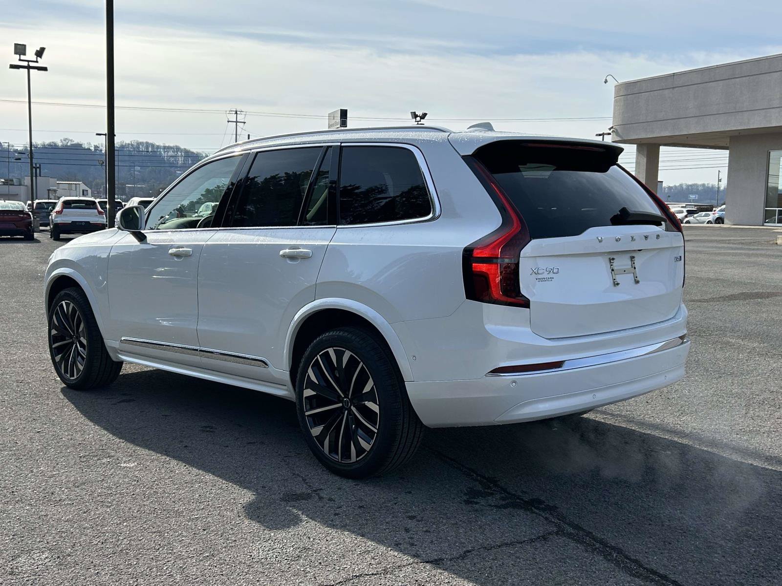 New 2026 Volvo XC90 B6 Ultra w/ Protection Package AWD/4WD image 5