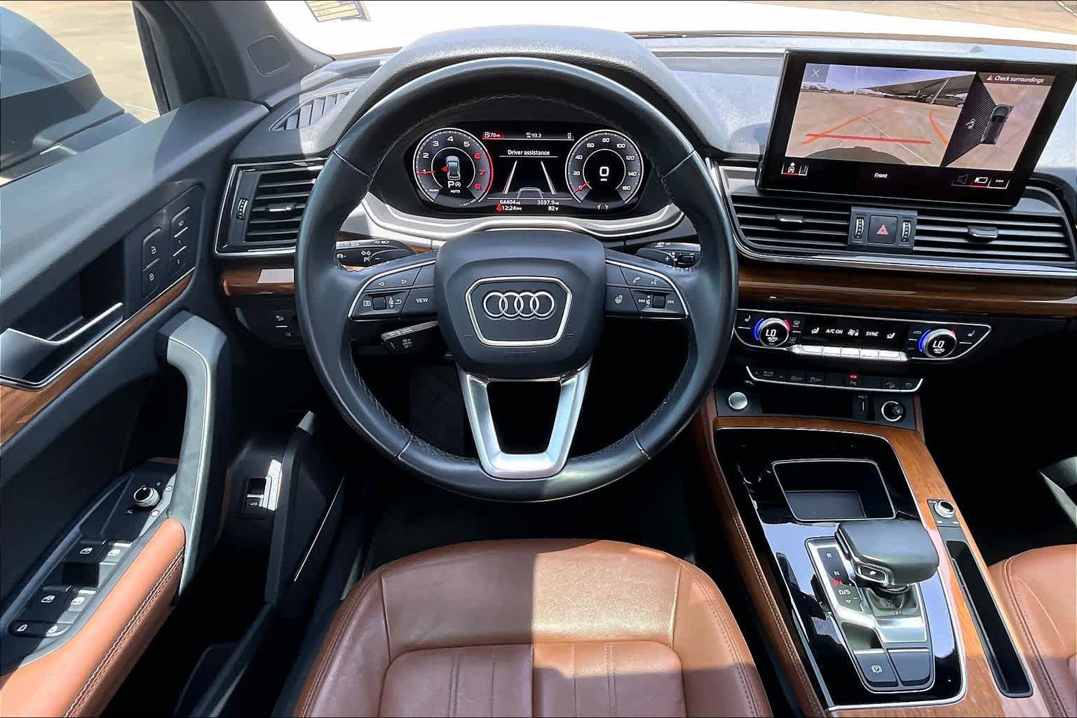 Used 2022 Audi Q5 2.0T Premium Plus w/ Premium Plus Package AWD/4WD image 6