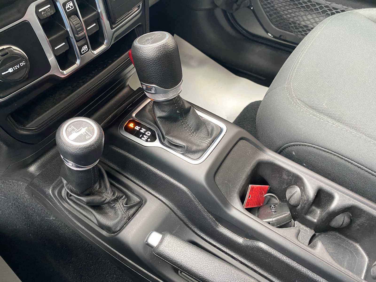 Used 2019 Jeep Wrangler Unlimited Sport S AWD/4WD image 19
