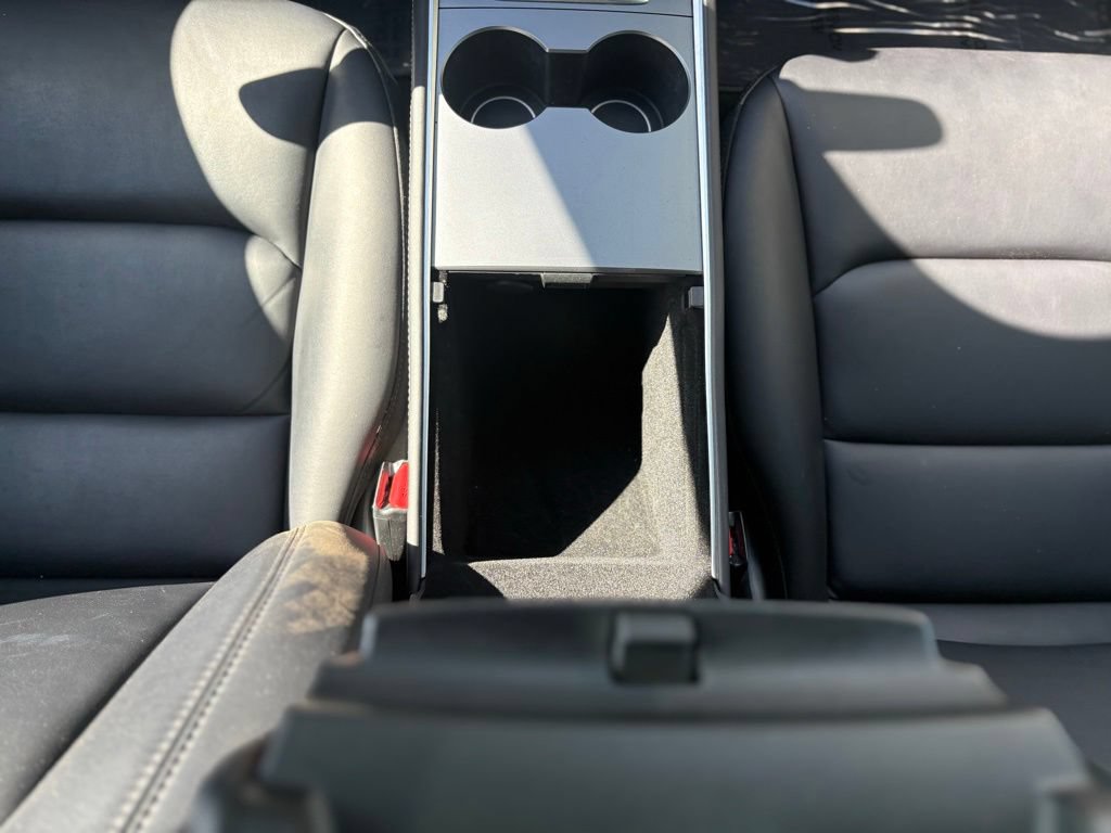 Used 2022 Tesla Model 3 Long Range AWD/4WD image 16