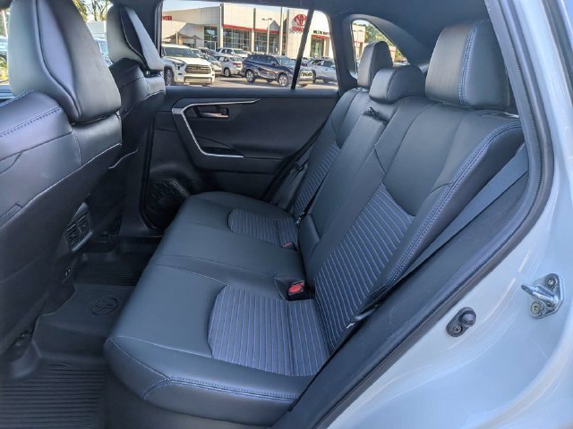 Certified 2021 Toyota RAV4 XSE w/ XSE Grade Weather Package AWD/4WD image 17