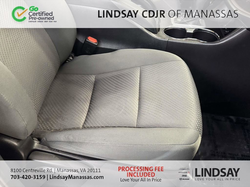 Used 2019 Toyota Highlander LE image 13