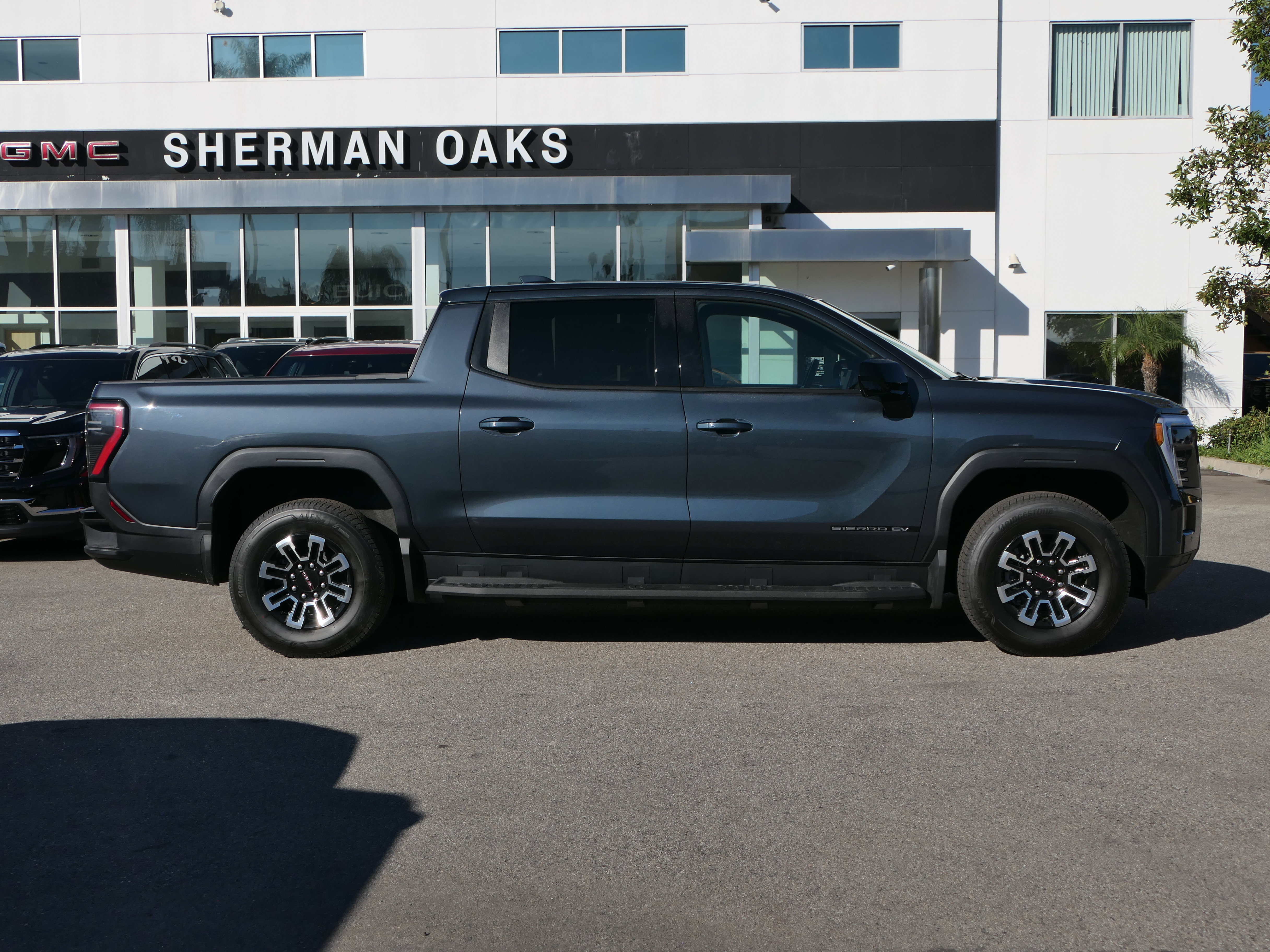 New 2026 GMC Sierra EV Elevation image 6